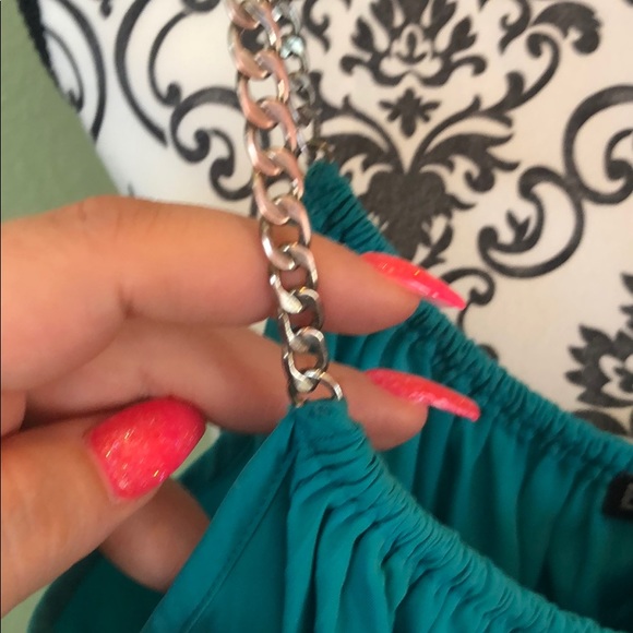 Jumper - Picture 2 of 7